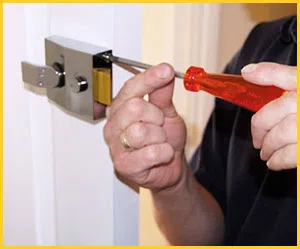 Exclusive Locksmith Service Norwalk, CT 203-893-4235 Exclusive Locksmith Service Norwalk, CT 203-893-4235 - 10-lock-smiths