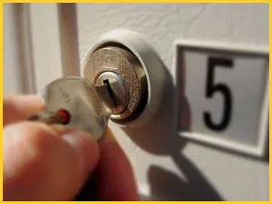 Exclusive Locksmith Service Norwalk, CT 203-893-4235 - 9-mailbox-locks